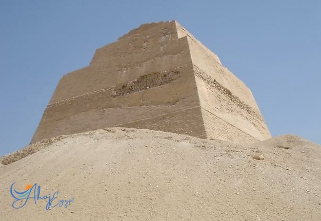 Pyramida v Meidumu