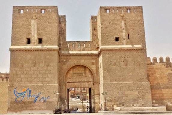 Bab al-Nasr v Káhiře